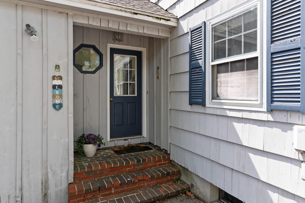 88 Anderson Avenue Yarmouth ME 04096