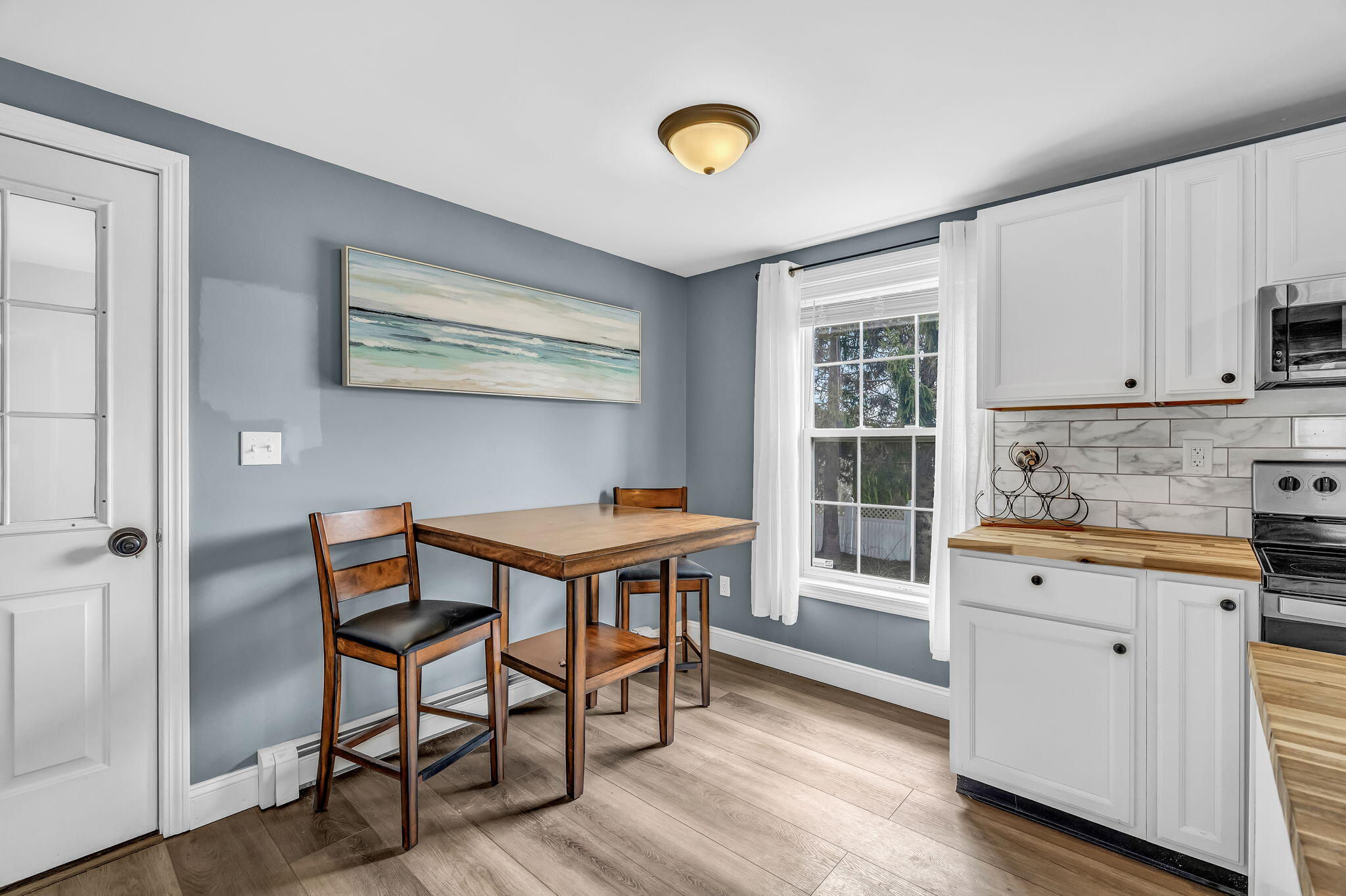 8 Meadow Way Rockland ME 04841