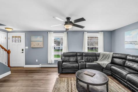 8 Meadow Way Rockland ME 04841