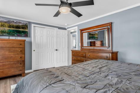 8 Meadow Way Rockland ME 04841