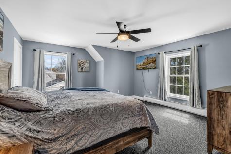 8 Meadow Way Rockland ME 04841