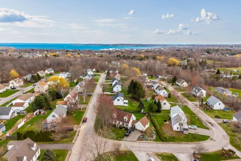 8 Meadow Way Rockland ME 04841