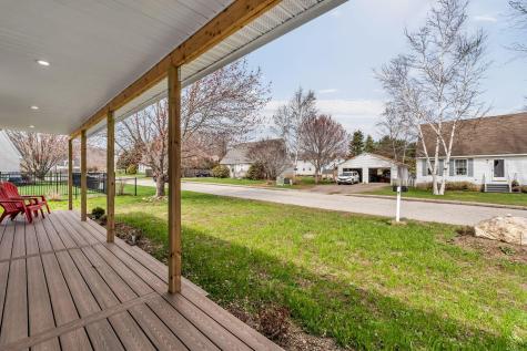 8 Meadow Way Rockland ME 04841