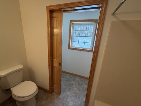 893 Middle Road Waterboro ME 04087