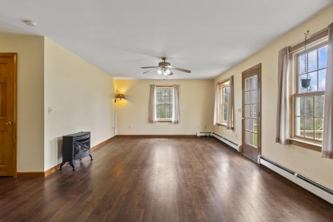 342 Foye Road Wiscasset ME 04578