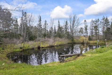 342 Foye Road Wiscasset ME 04578