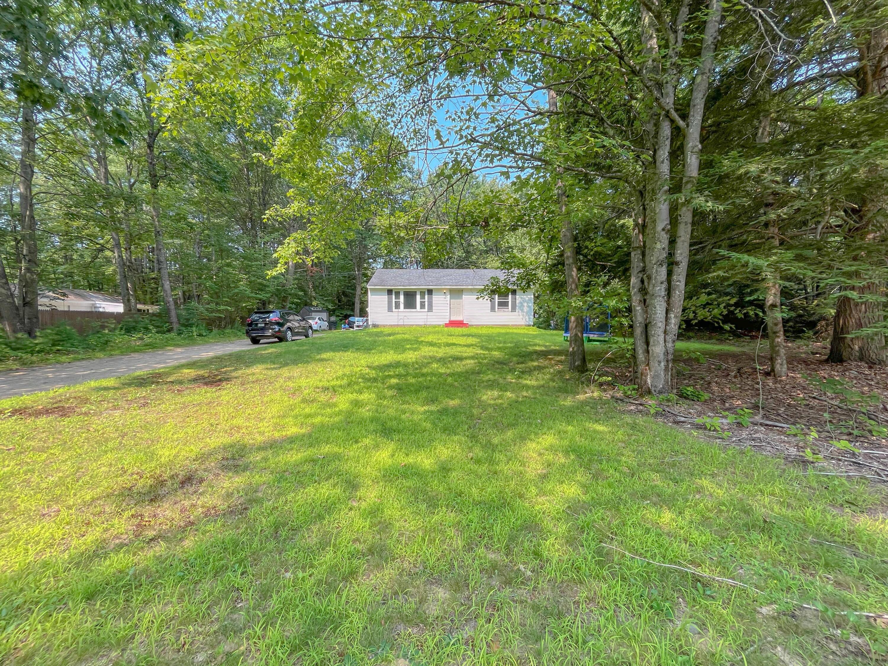 26 Dresser Road Buxton ME 04093