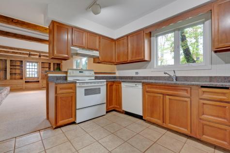 5 Evergreen Avenue Kennebunk ME 04043