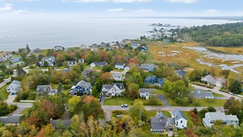 5 Evergreen Avenue Kennebunk ME 04043