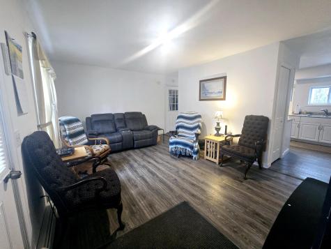 278 Middle Road Oakland ME 04963