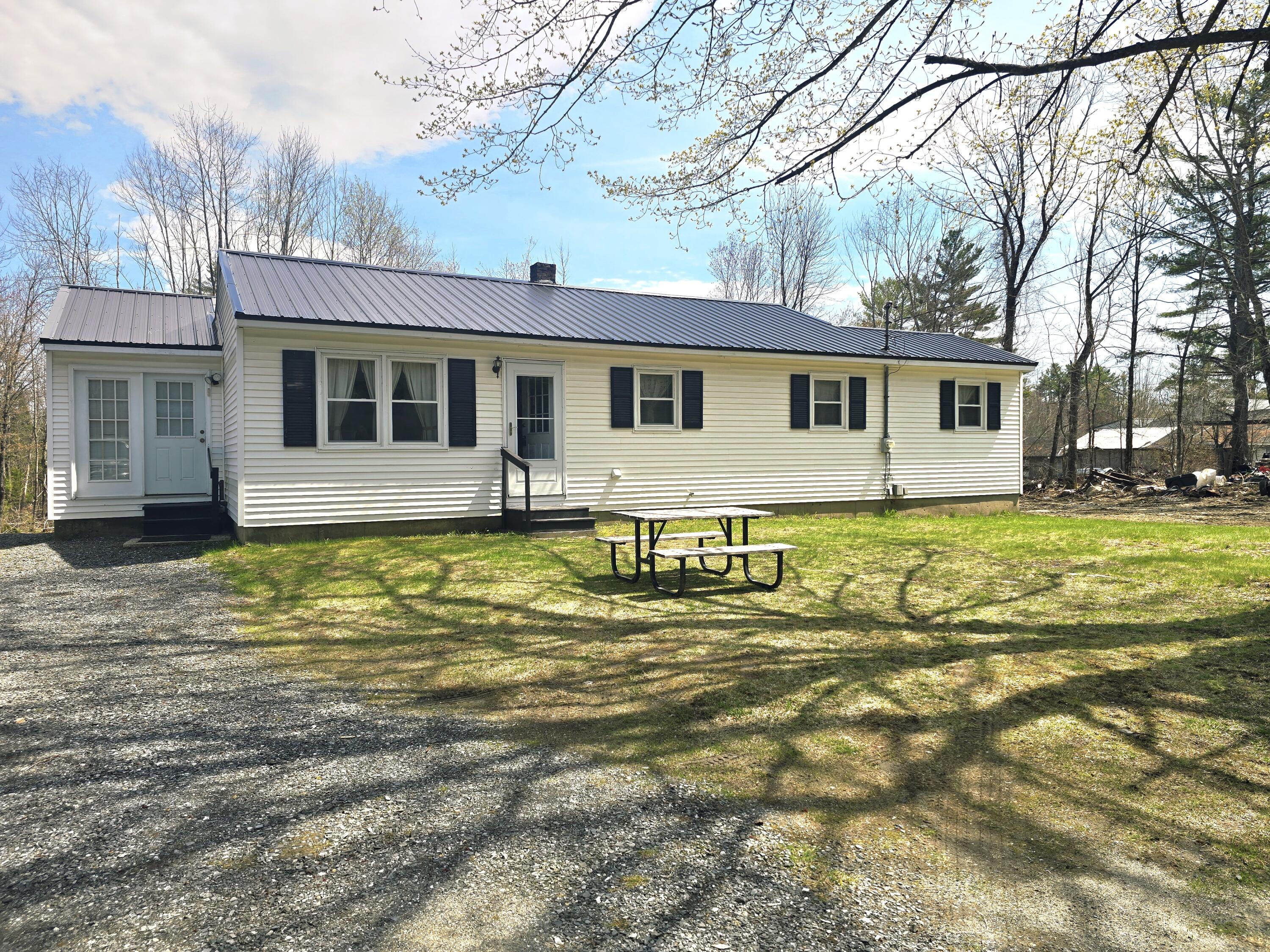 278 Middle Road Oakland ME 04963