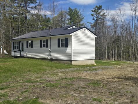 278 Middle Road Oakland ME 04963