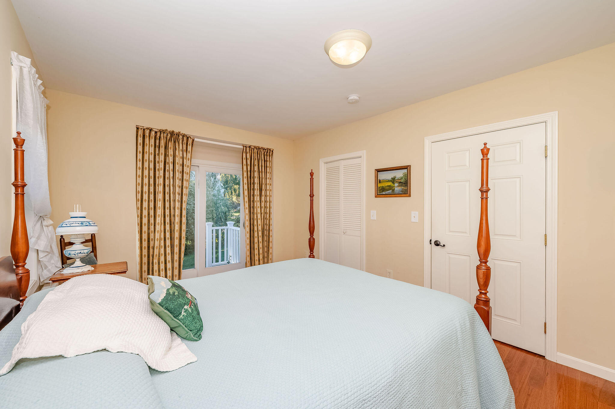 10 Crescent View Avenue Cape Elizabeth ME 04107