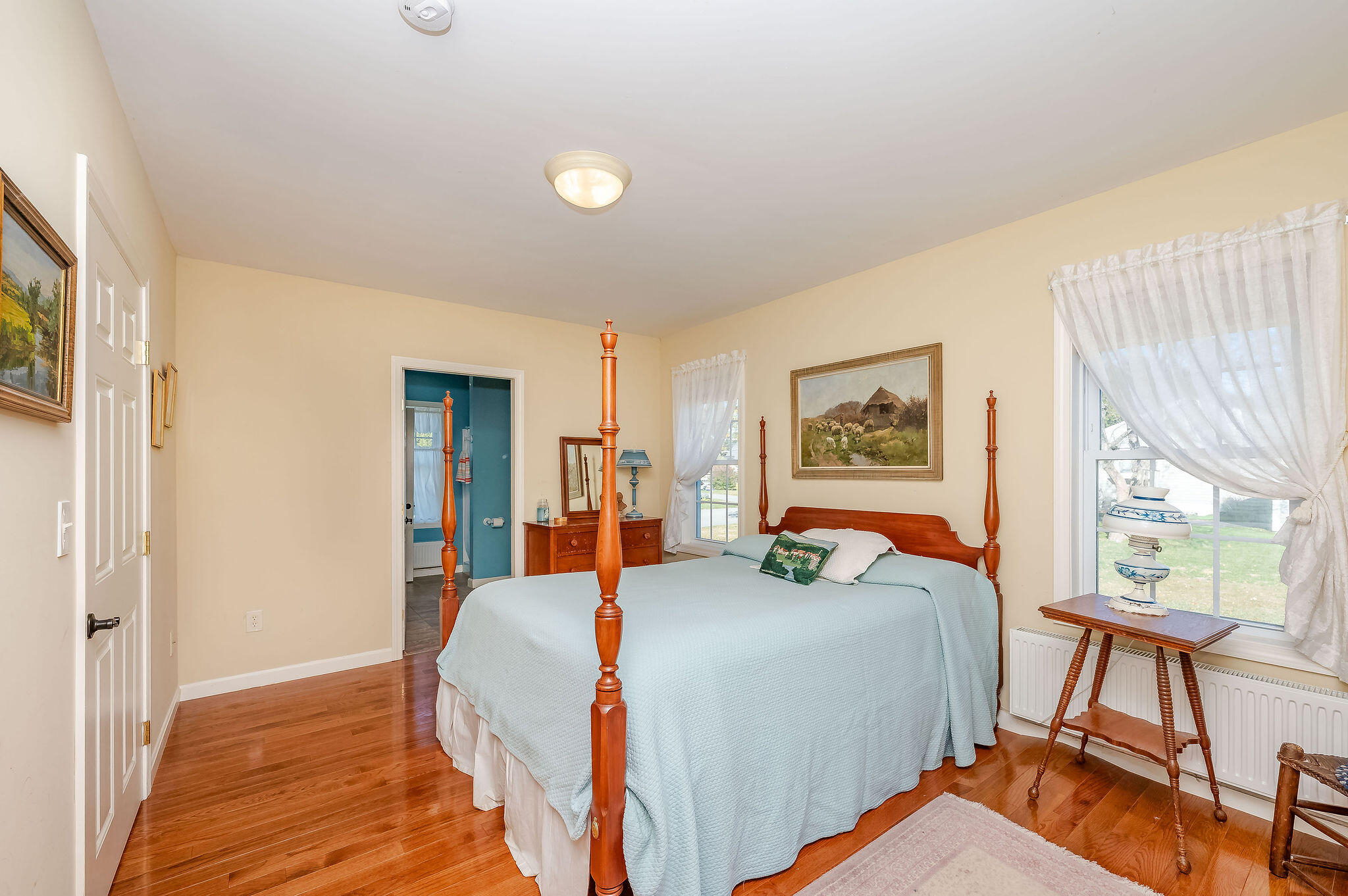 10 Crescent View Avenue Cape Elizabeth ME 04107