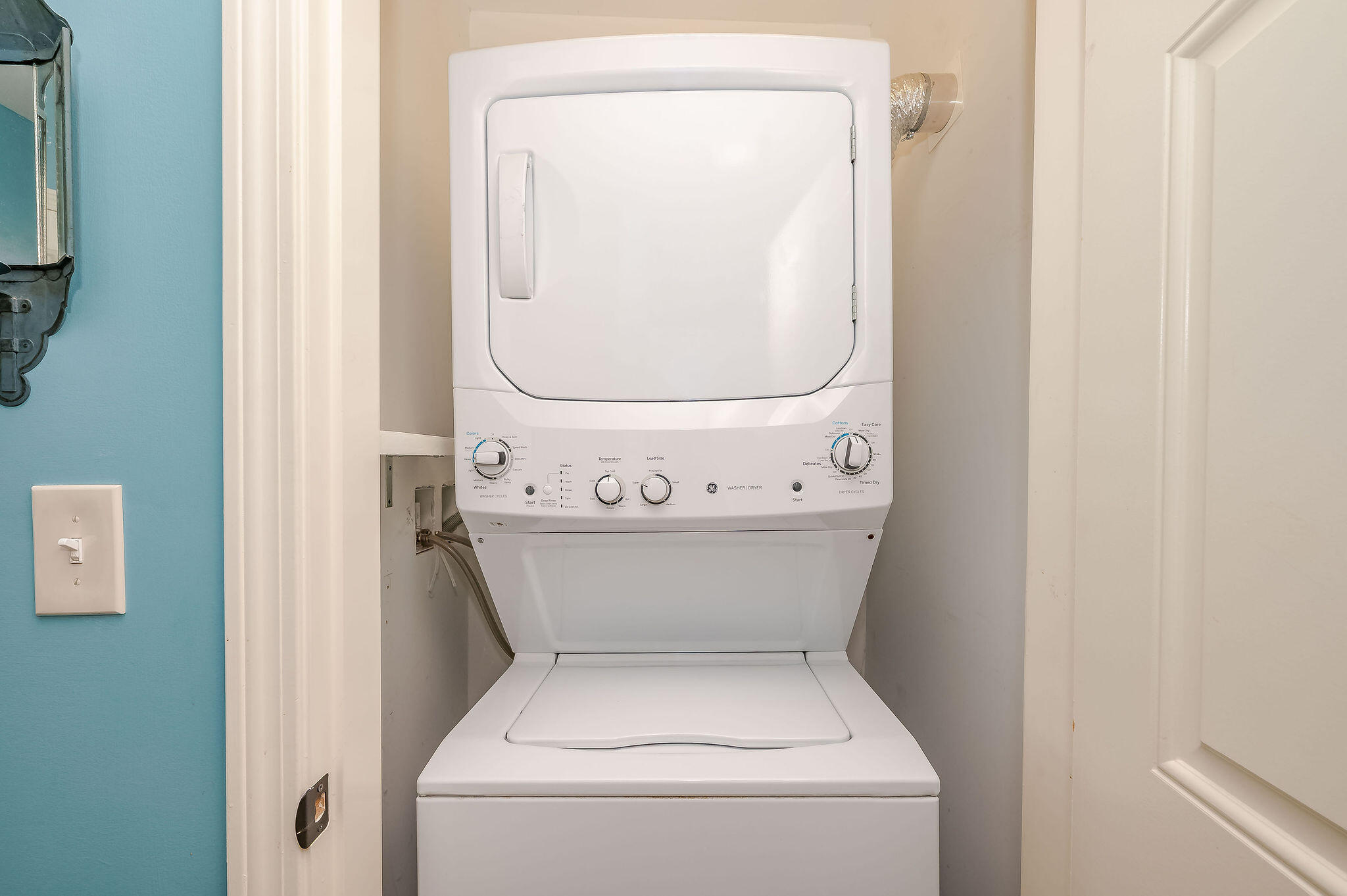 10 Crescent View Avenue Cape Elizabeth ME 04107