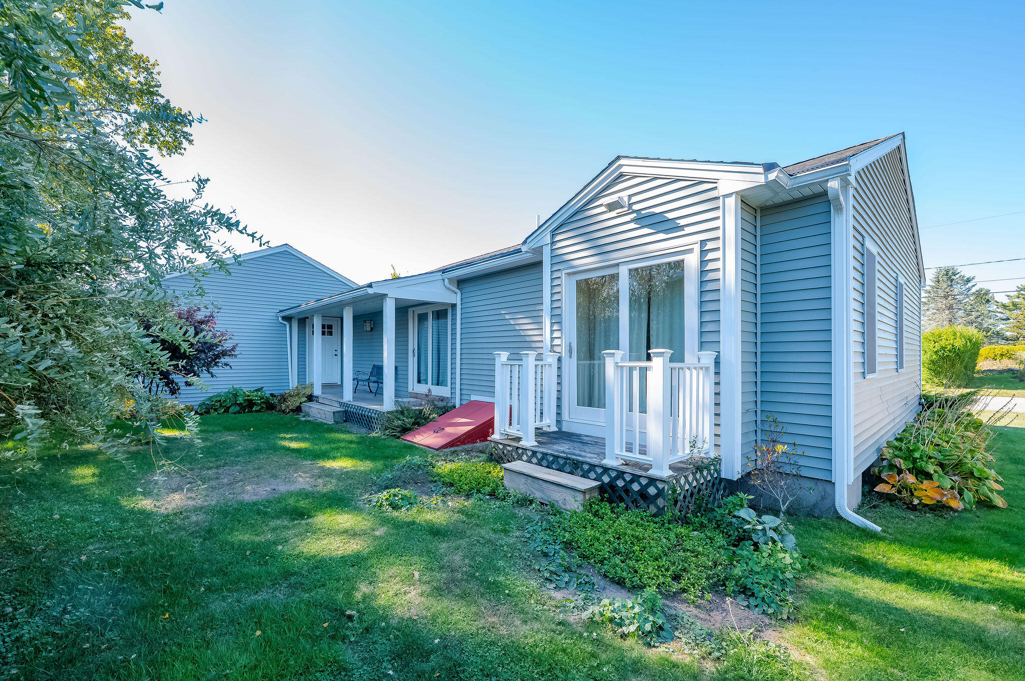 10 Crescent View Avenue Cape Elizabeth ME 04107