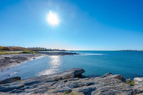 10 Crescent View Avenue Cape Elizabeth ME 04107