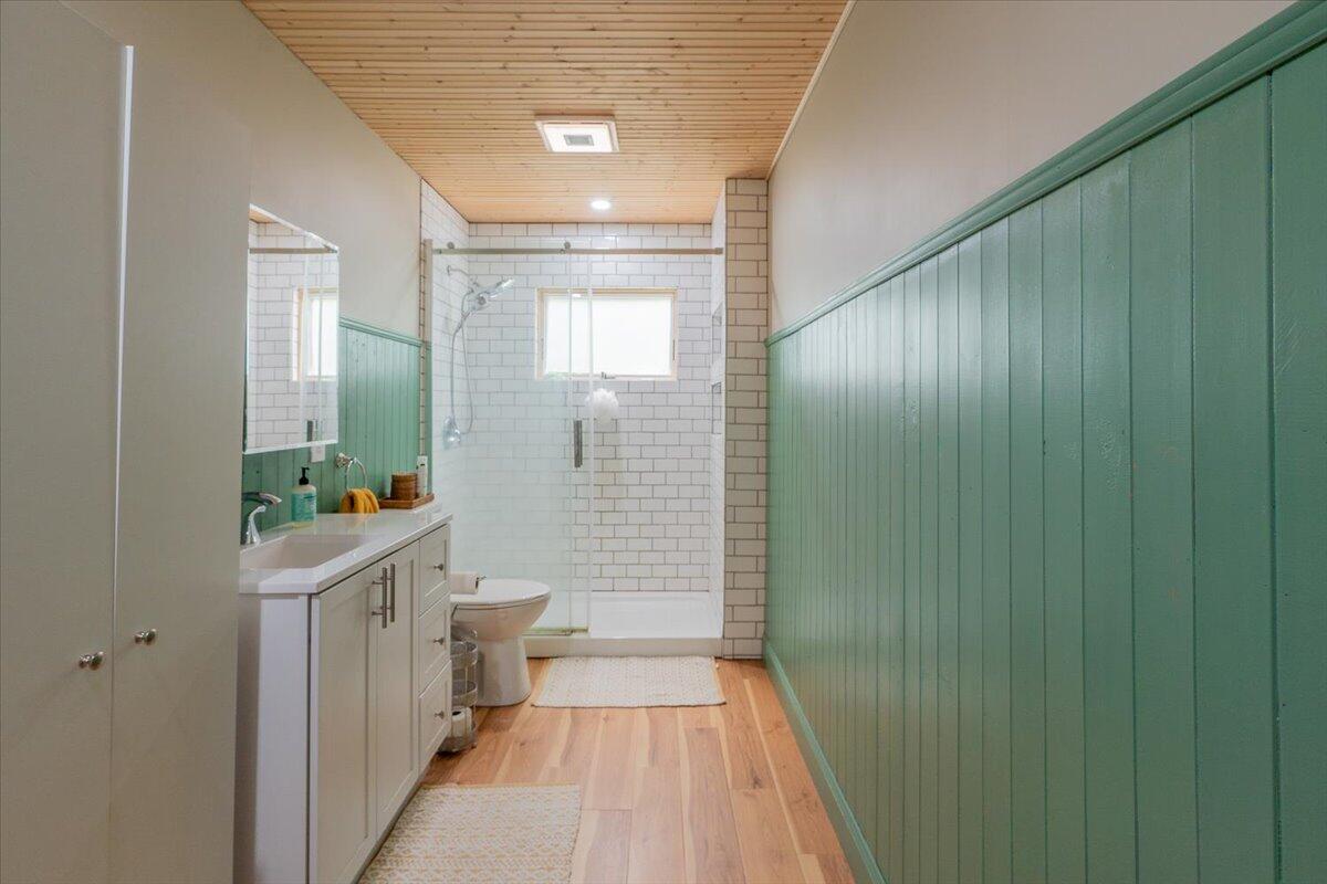 144 Woody Lane Cushing ME 04563