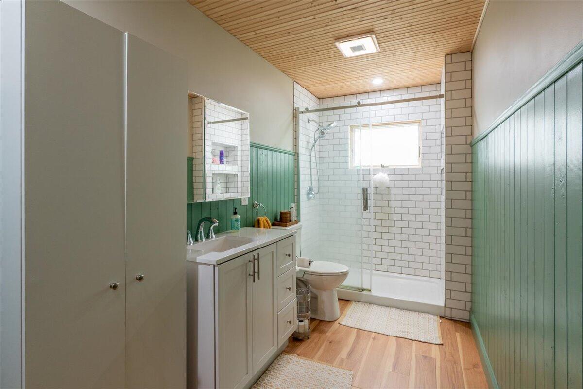 144 Woody Lane Cushing ME 04563