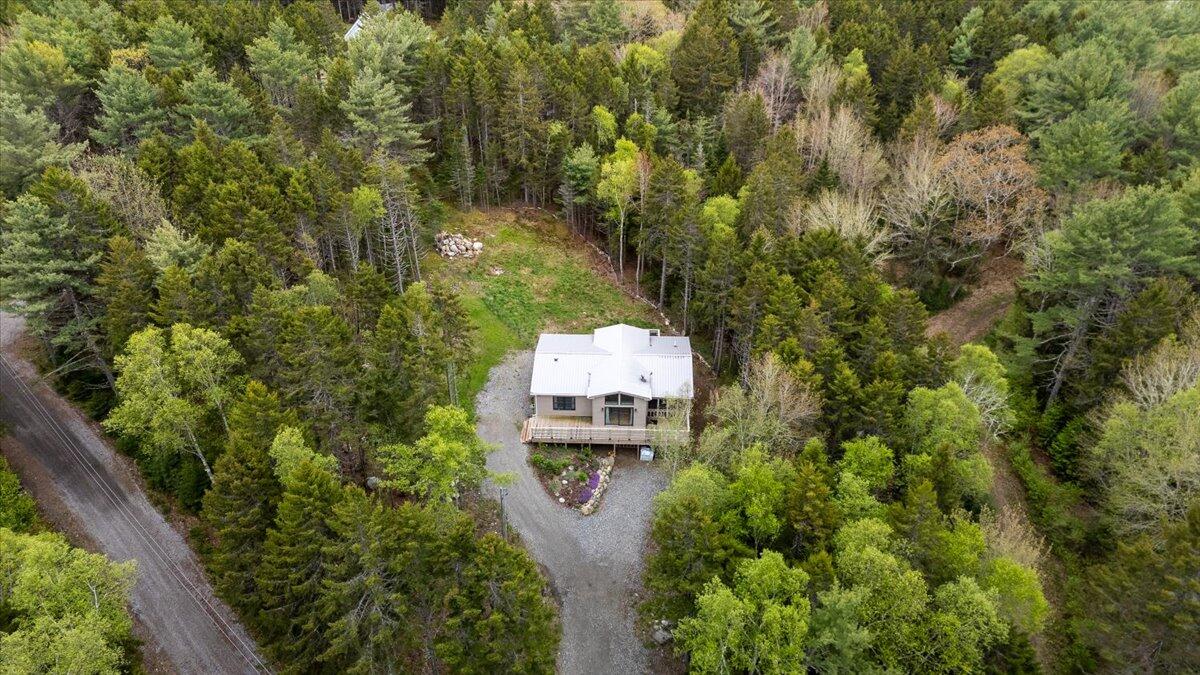 144 Woody Lane Cushing ME 04563