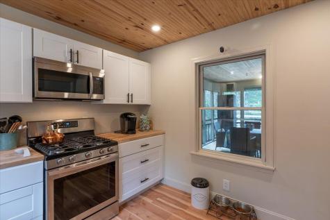 144 Woody Lane Cushing ME 04563