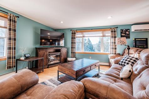 1 Roosevelt Trail Standish ME 04084