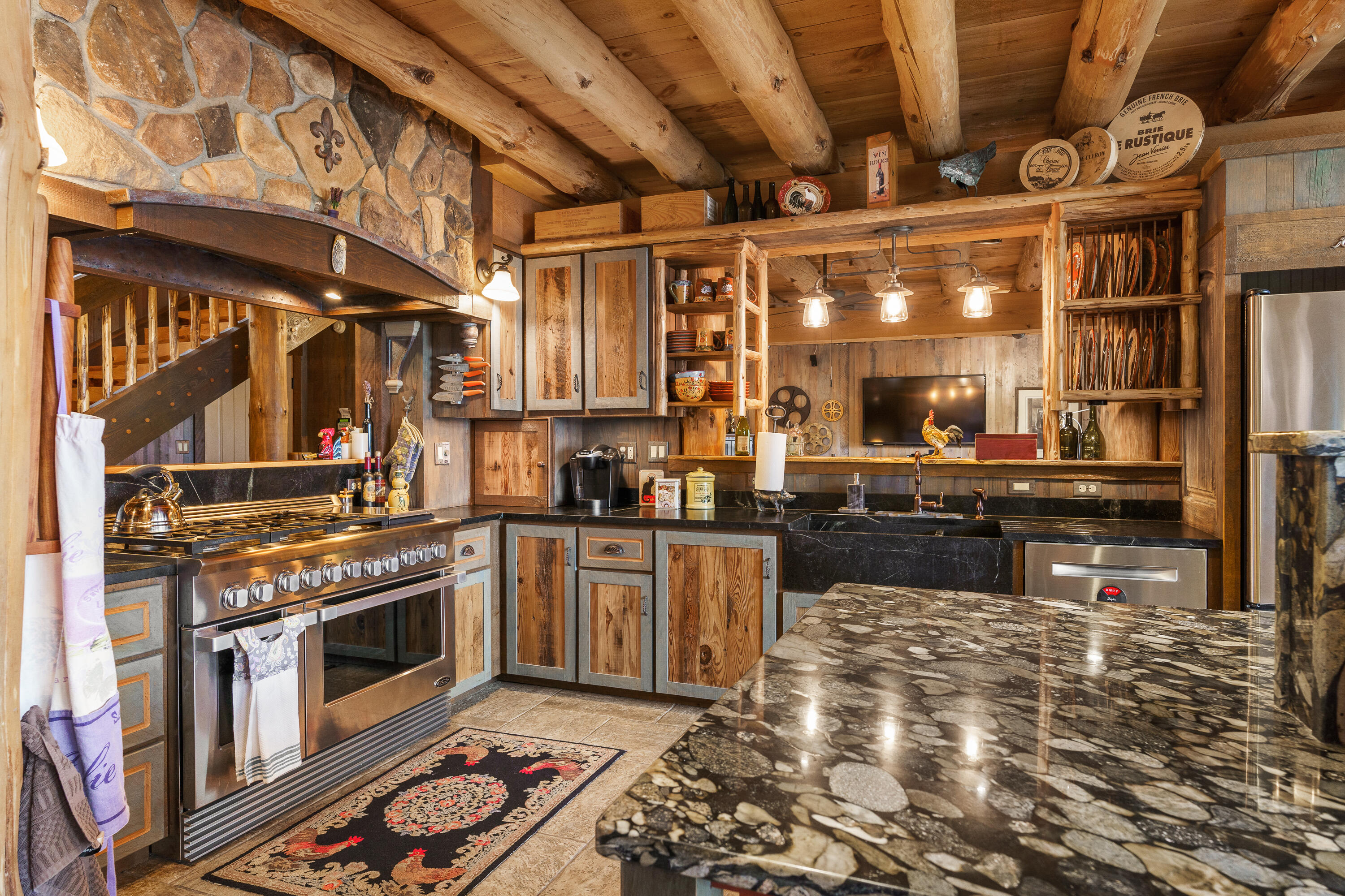 11 Neal Lane Monmouth ME 04259