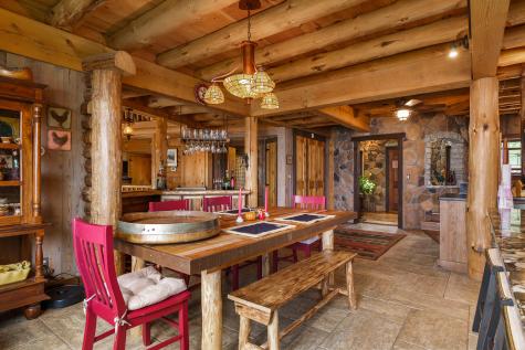 11 Neal Lane Monmouth ME 04259