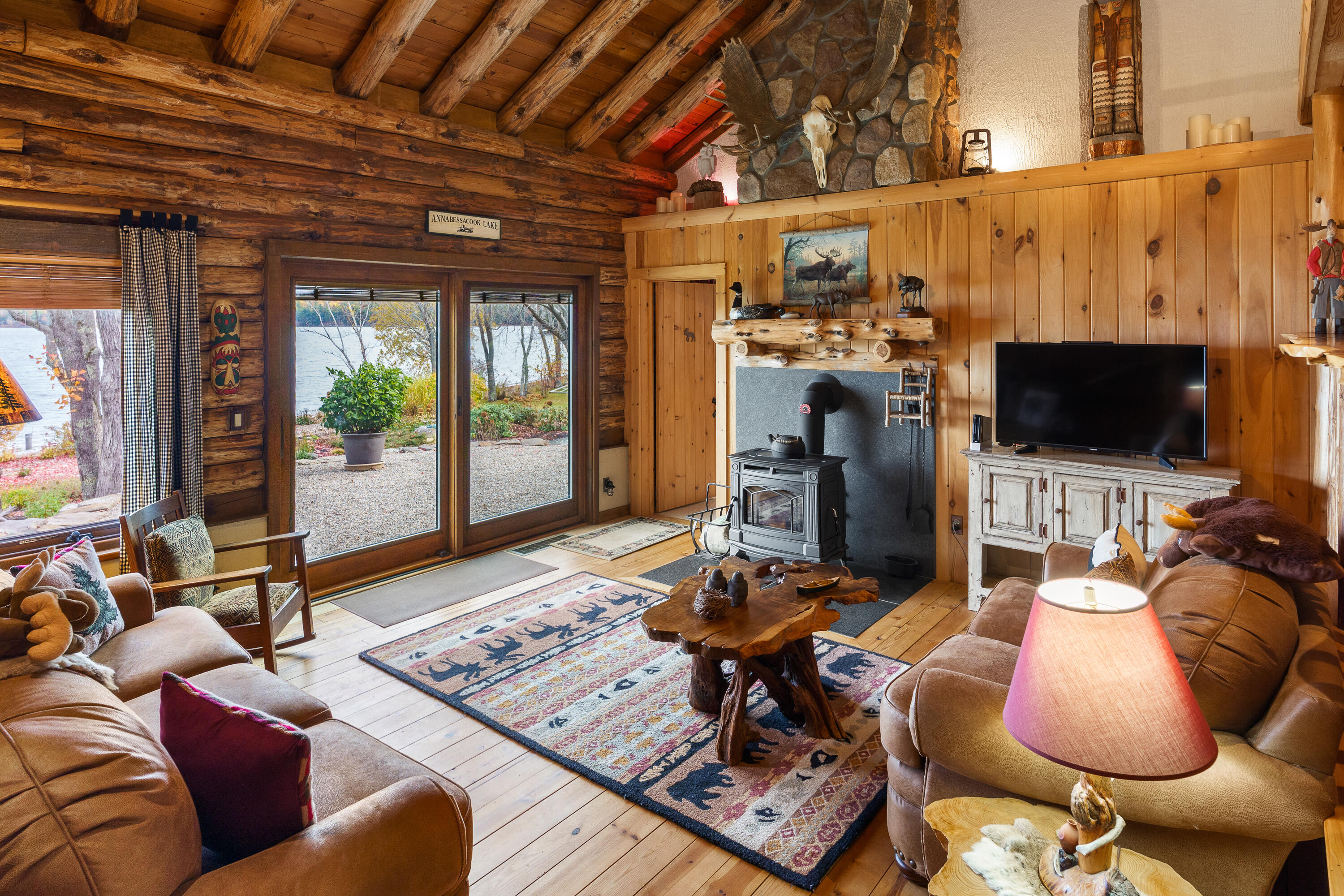 11 Neal Lane Monmouth ME 04259