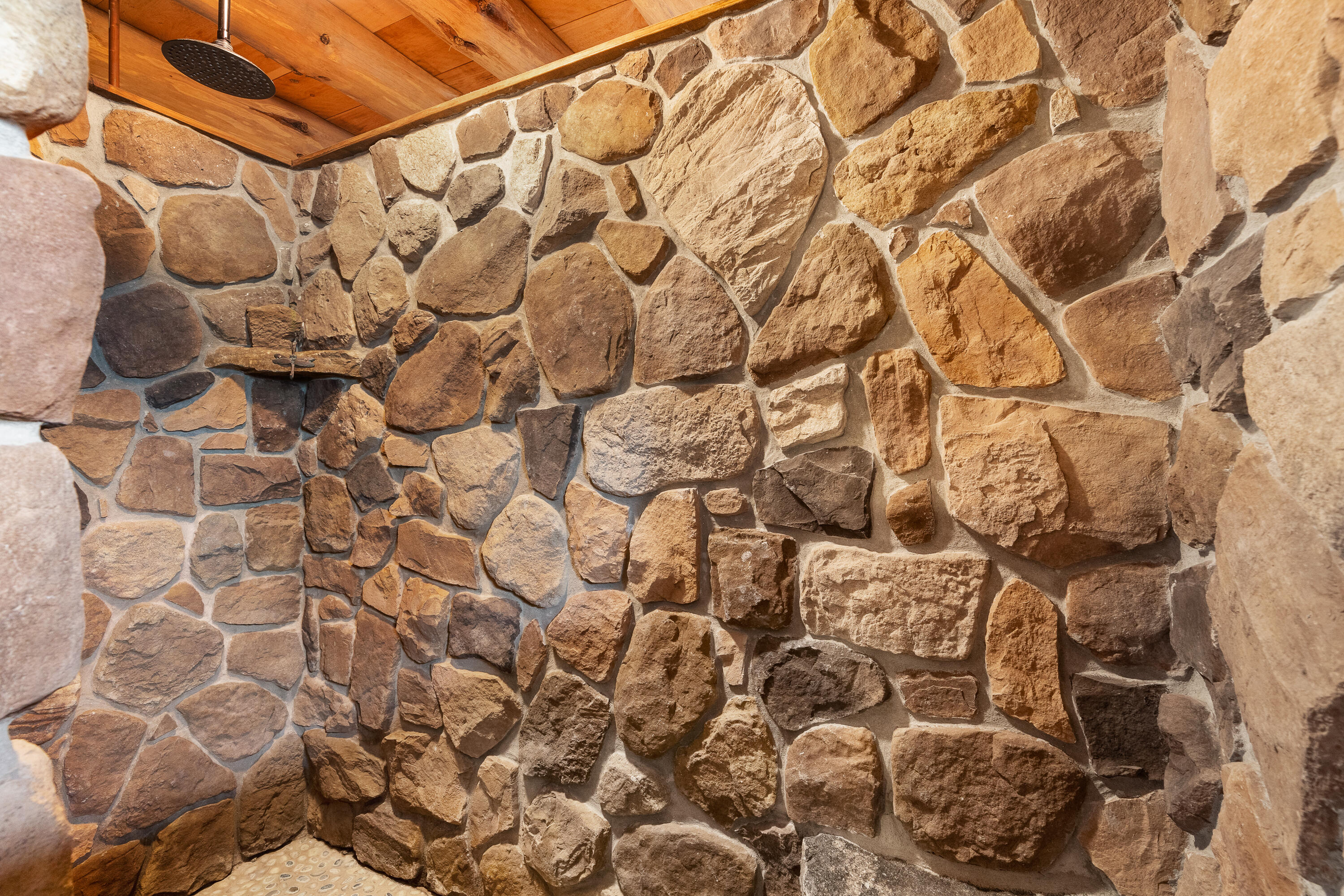 11 Neal Lane Monmouth ME 04259