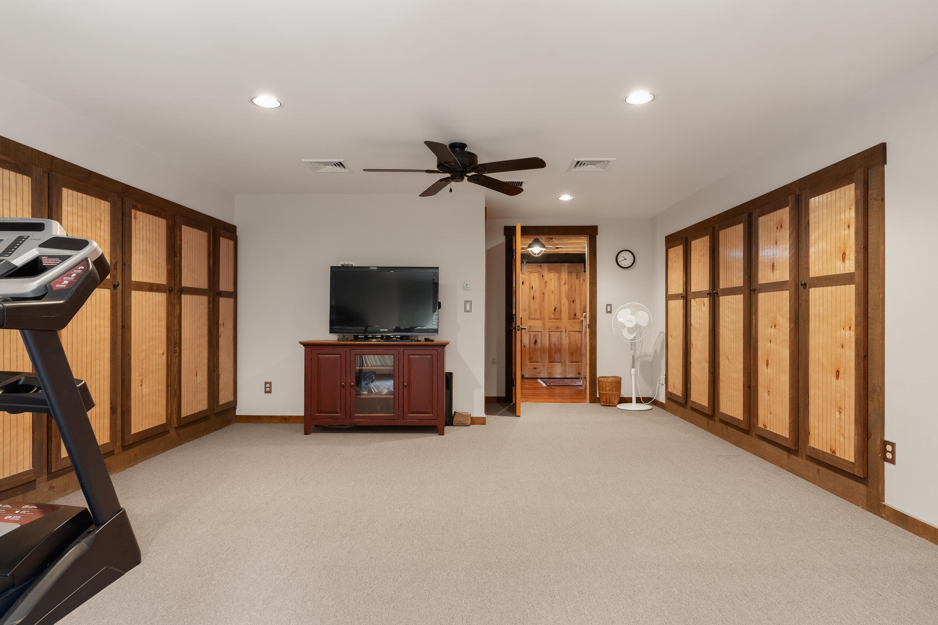 11 Neal Lane Monmouth ME 04259