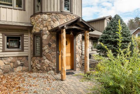 11 Neal Lane Monmouth ME 04259