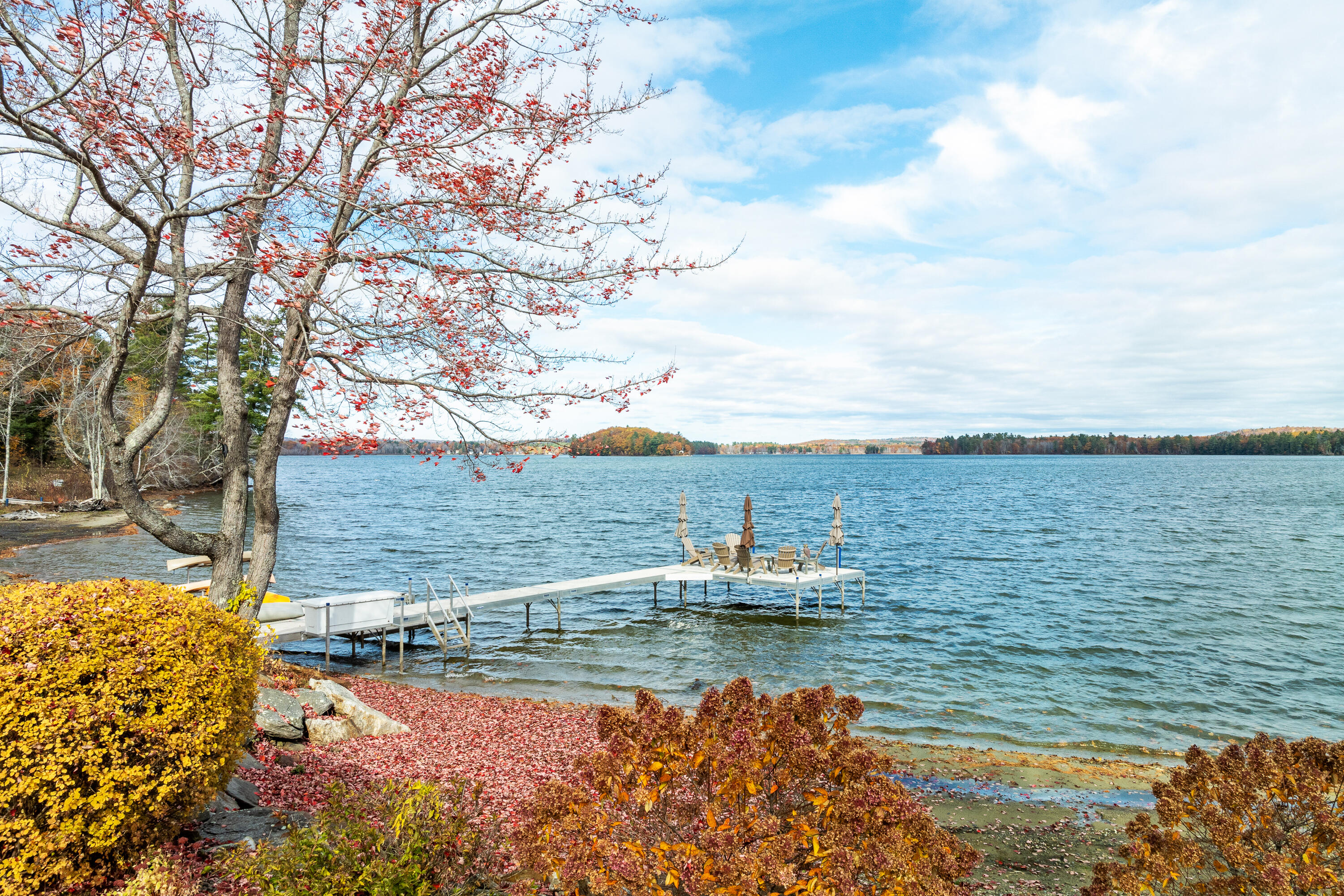 11 Neal Lane Monmouth ME 04259