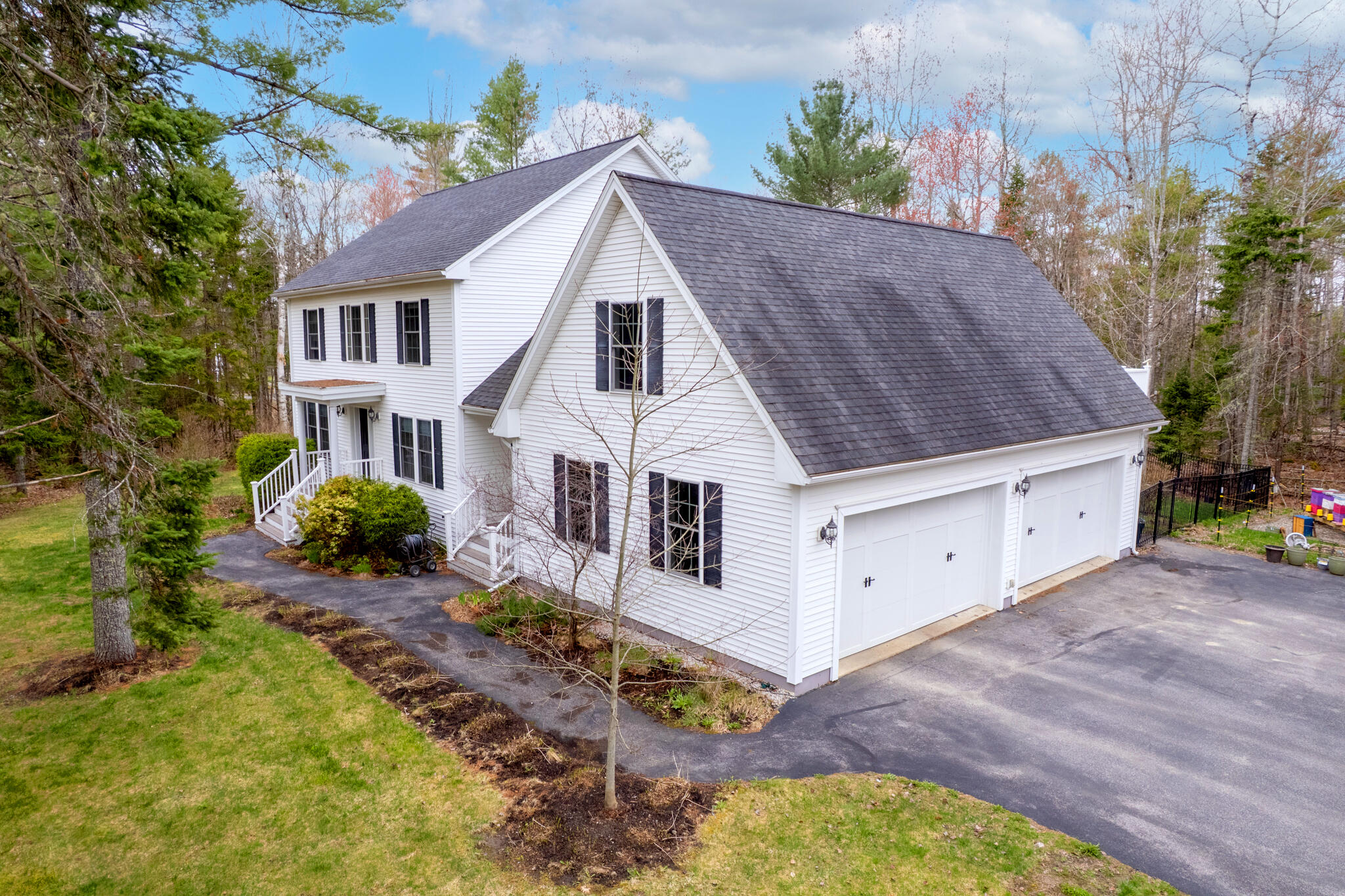 39 Eaton Ridge Drive Holden ME 04429