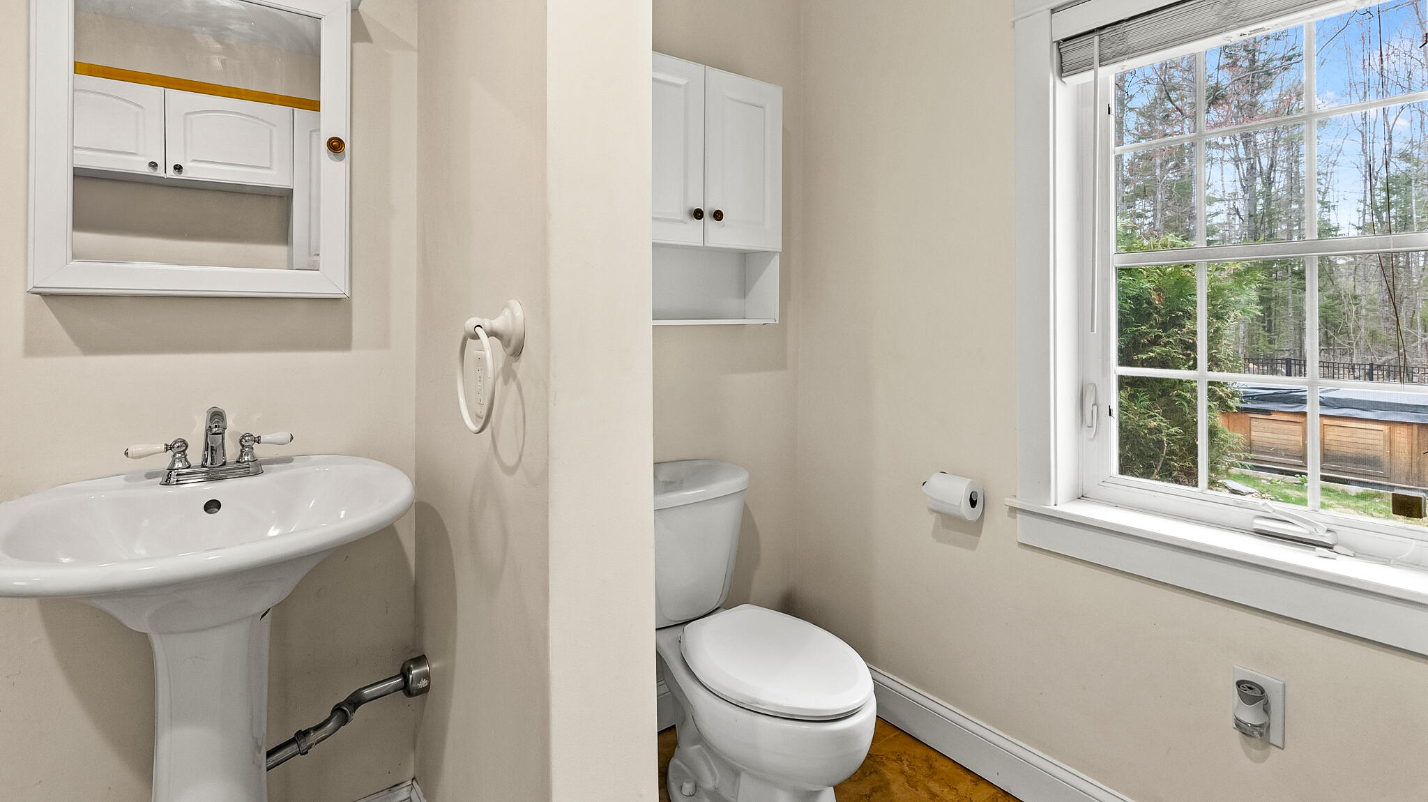 39 Eaton Ridge Drive Holden ME 04429