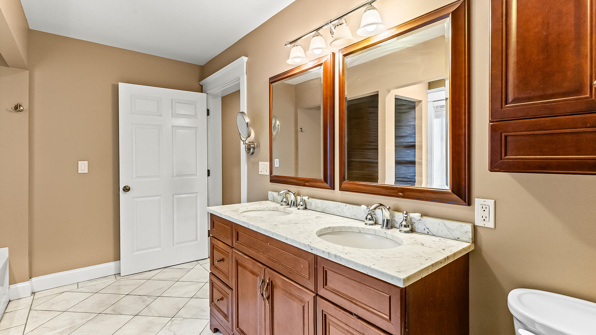 39 Eaton Ridge Drive Holden ME 04429
