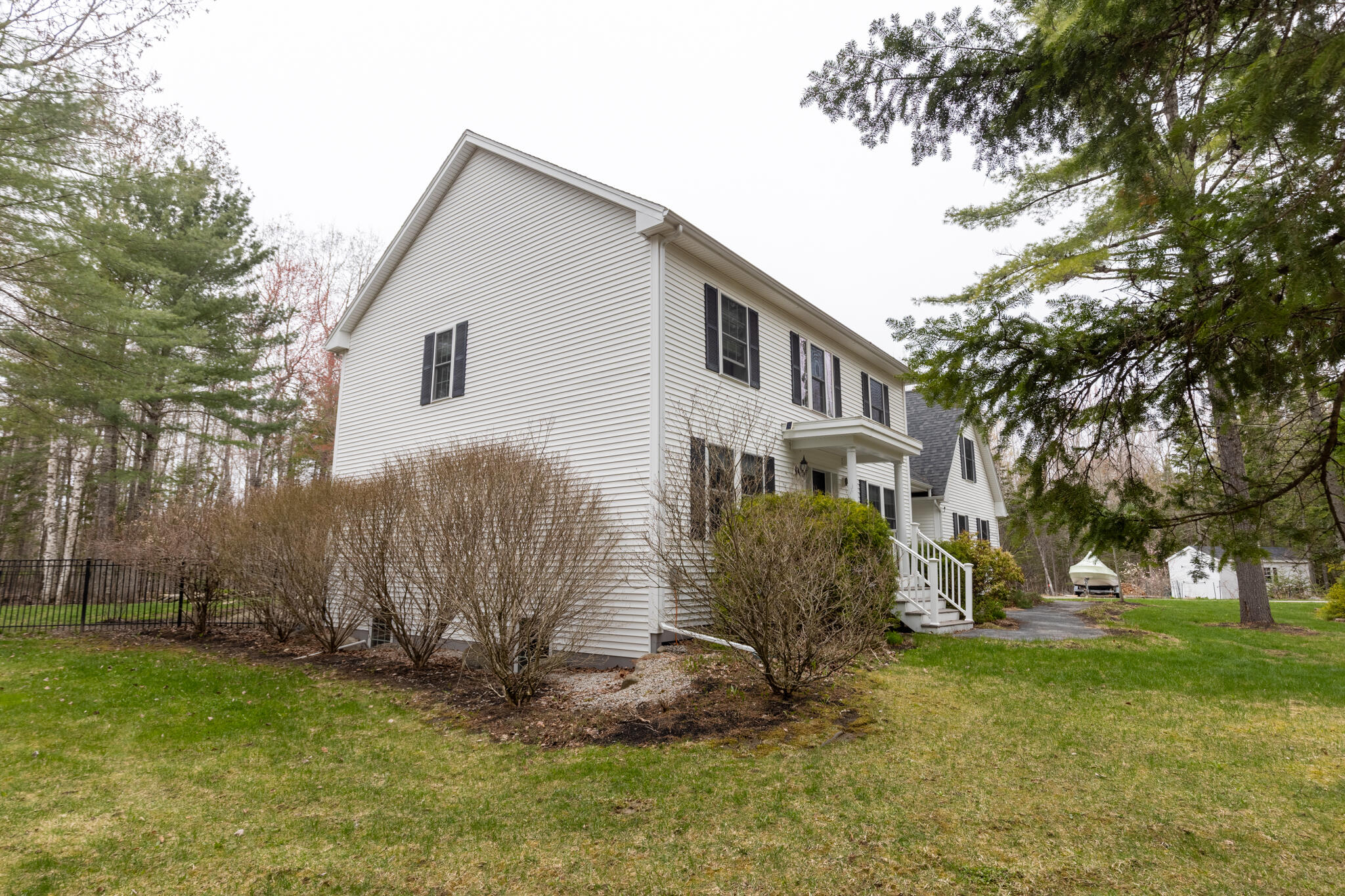 39 Eaton Ridge Drive Holden ME 04429