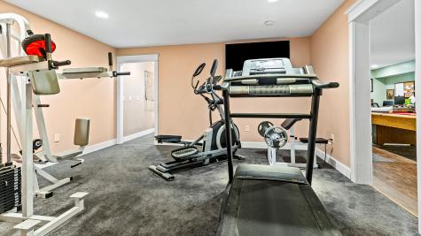 39 Eaton Ridge Drive Holden ME 04429