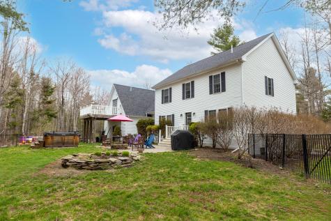 39 Eaton Ridge Drive Holden ME 04429