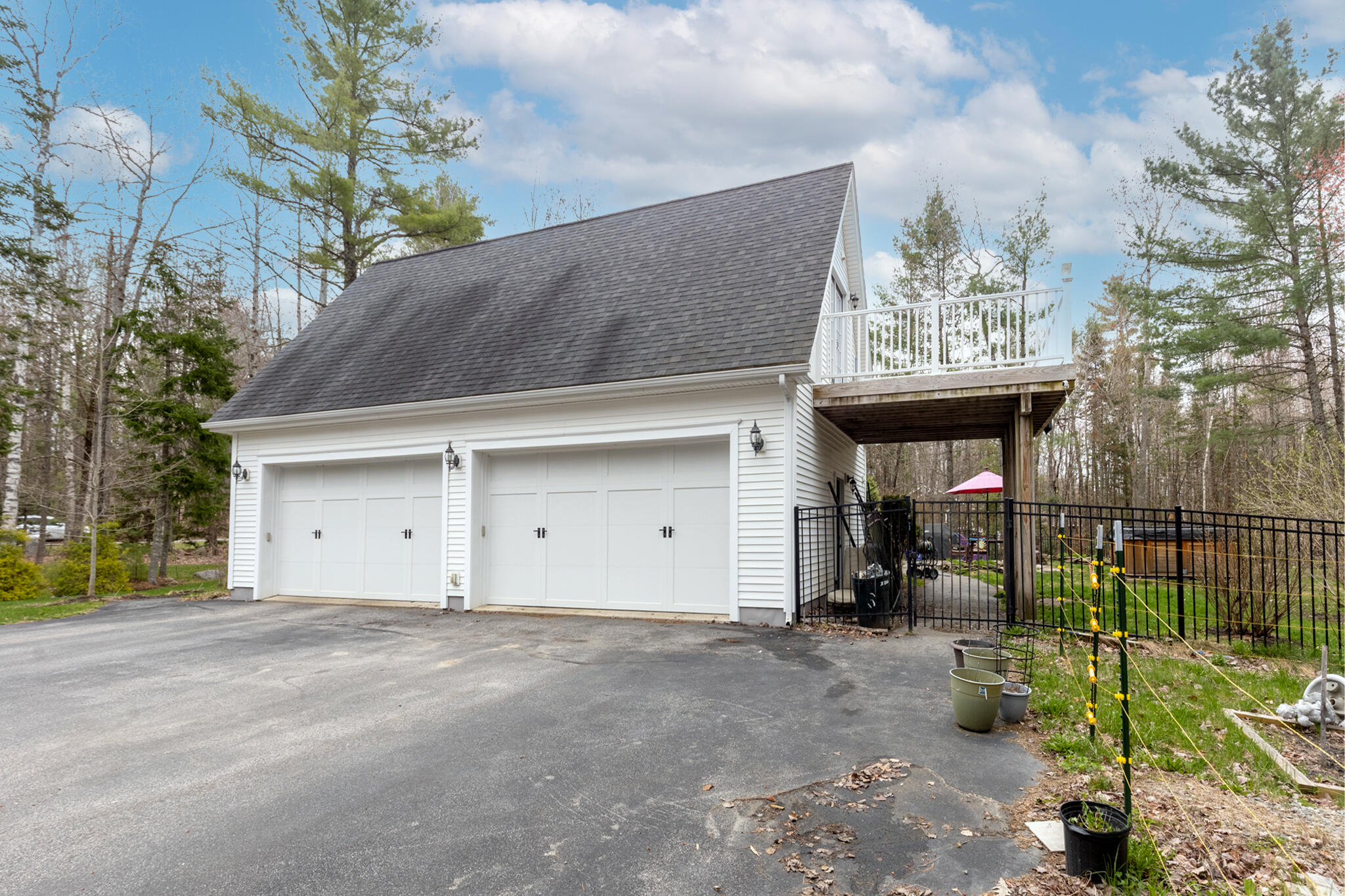 39 Eaton Ridge Drive Holden ME 04429