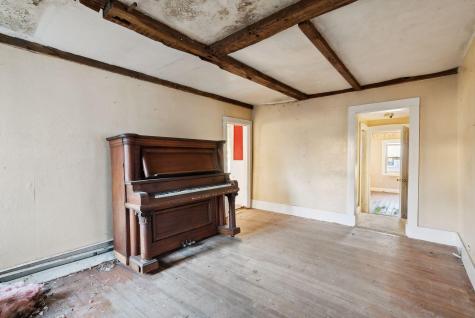 95 Cumberland Street Cornish ME 04020