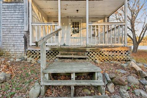 95 Cumberland Street Cornish ME 04020