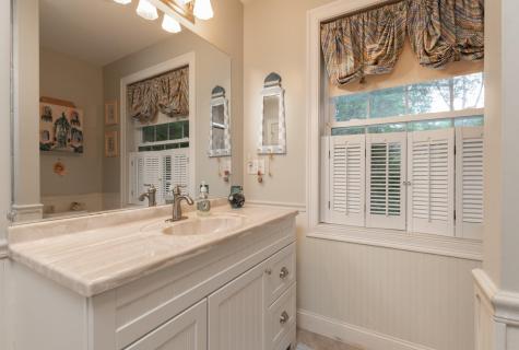 506 Cider Hill Road York ME 03909