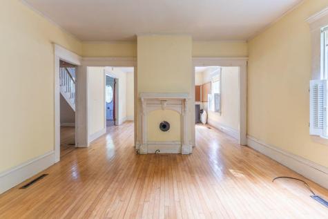 14 Chapel Street Ellsworth ME 04605