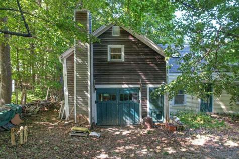 14 Chapel Street Ellsworth ME 04605