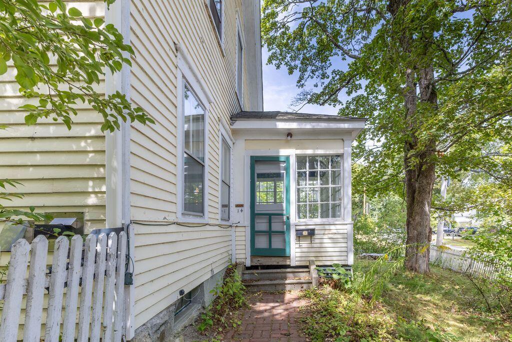 14 Chapel Street Ellsworth ME 04605