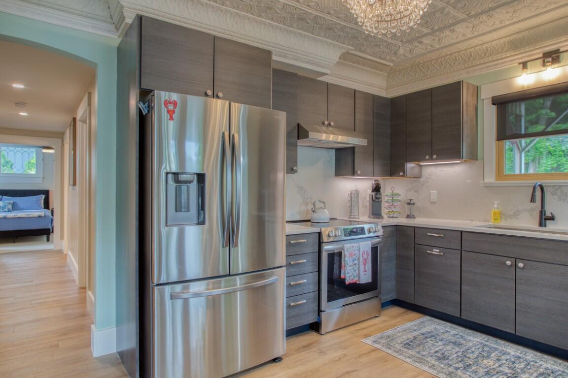 66 Townsend Avenue & 43 Oak Street Boothbay Harbor ME 04538