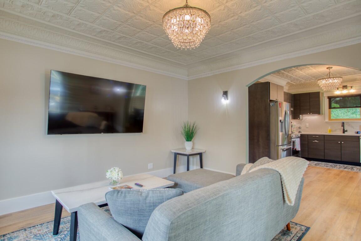 66 Townsend Avenue & 43 Oak Street Boothbay Harbor ME 04538