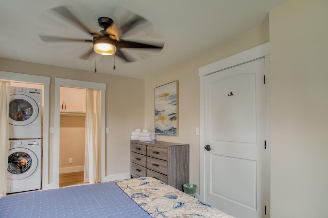 66 Townsend Avenue & 43 Oak Street Boothbay Harbor ME 04538