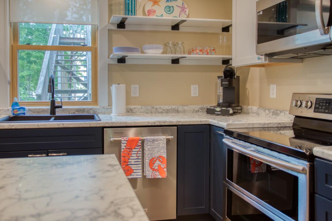 66 Townsend Avenue & 43 Oak Street Boothbay Harbor ME 04538